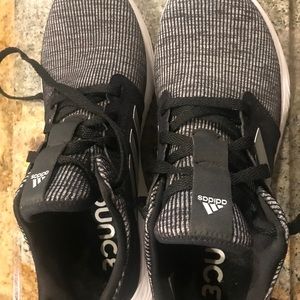 Adidas Bounce Size 10.5